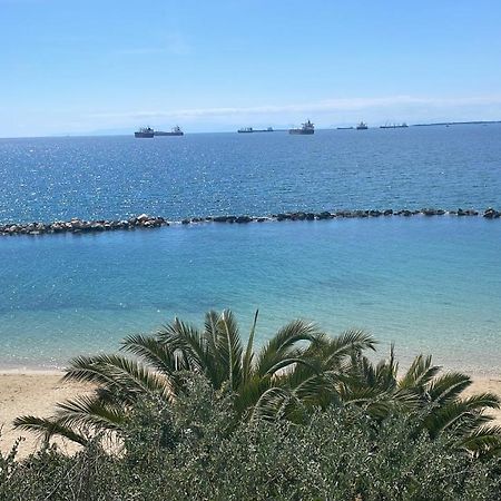 Appartamento La Perla del Borgo Taranto Esterno foto