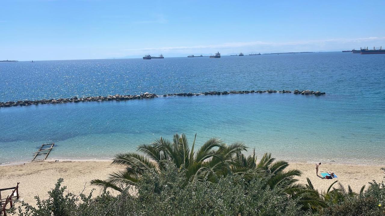 Appartamento La Perla del Borgo Taranto Esterno foto